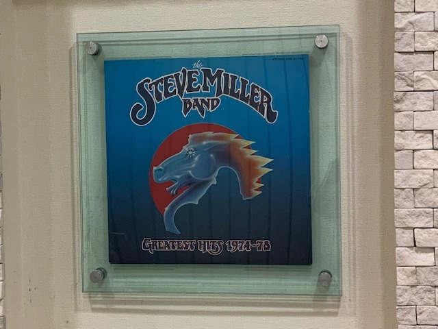 医療法人　桐渕眼科　診察室前