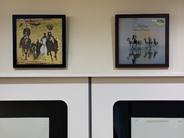 医療法人　桐渕眼科　診察室前