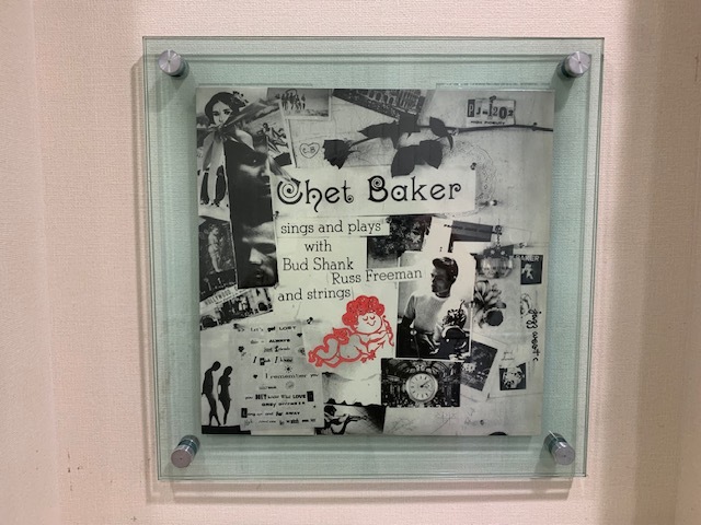 医療法人　桐渕眼科　診察室前